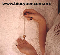 P�ndulo met�lico con punta